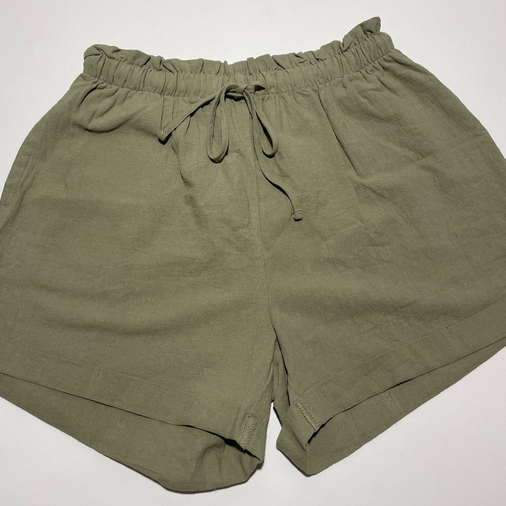 Olive paper bag shorts